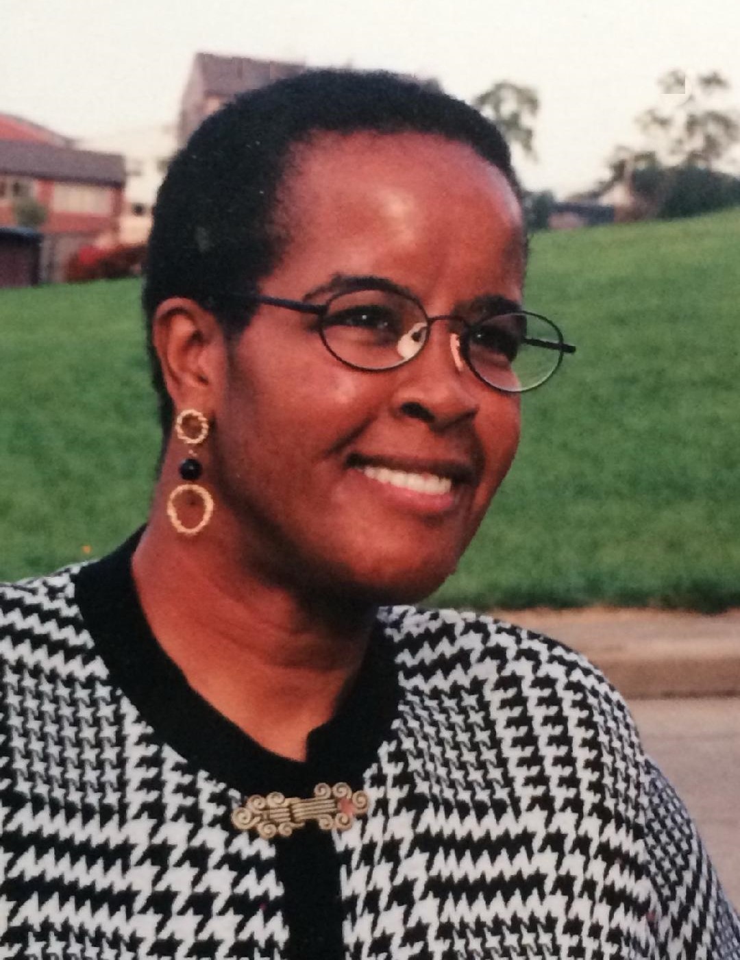Karen Jean Lee Suffolk, VA., formerly of Monongahela Mon Valley