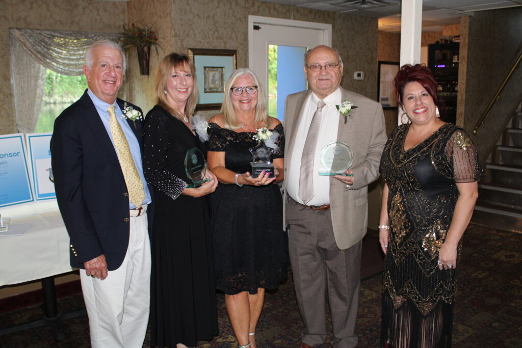 Mon Valley Regional Chamber of Commerce hosts awards gala Mon Valley
