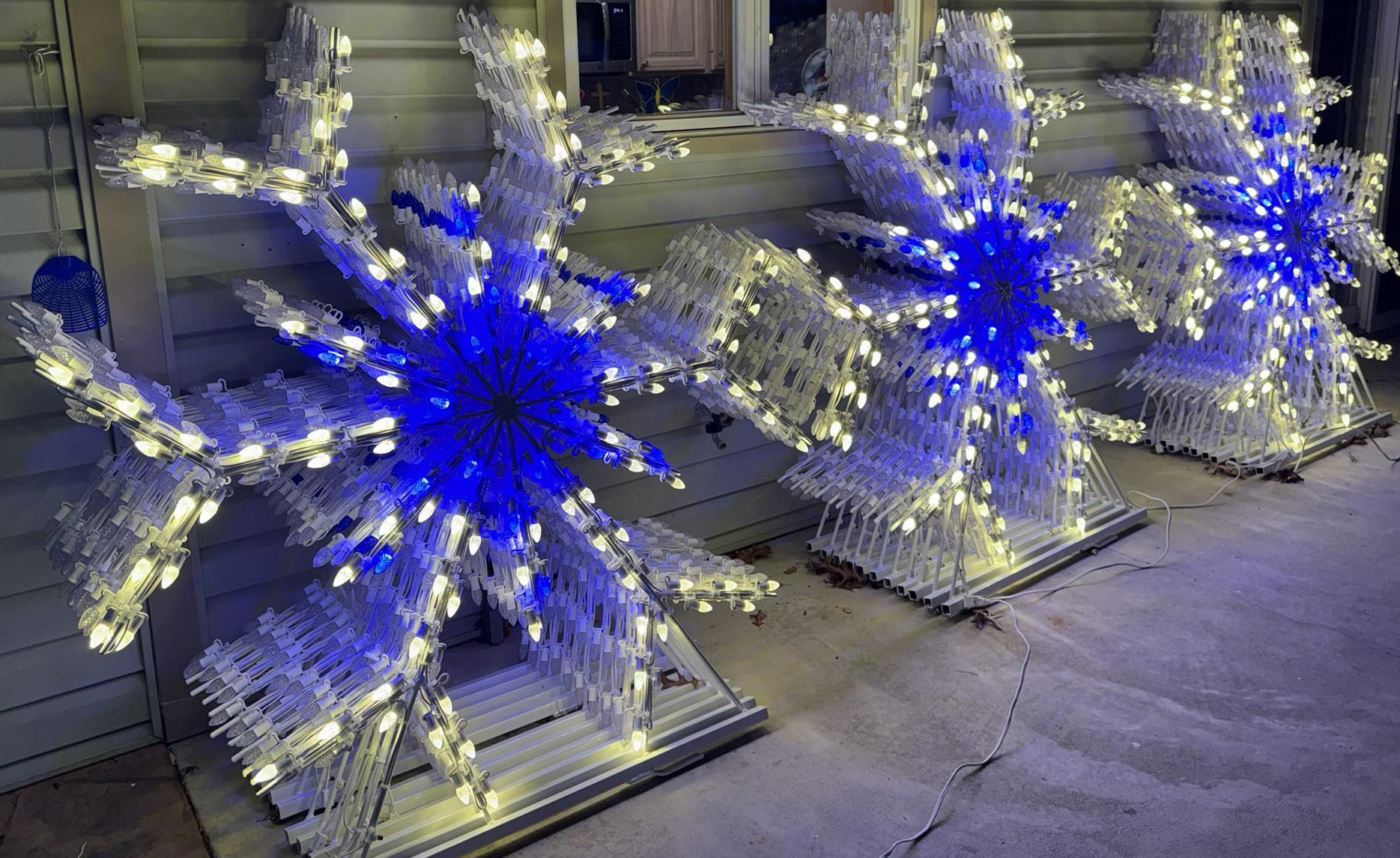 Monongahela community members come together to save beloved Christmas