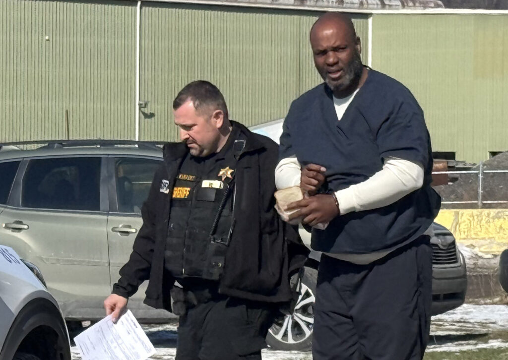 Woman dies after car careens off Parkway East into Monongahela River